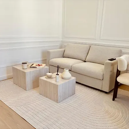 Le Penthouse Bourdonnais * Paris