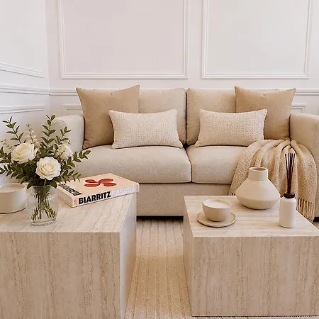 Le Penthouse Bourdonnais C * パリ