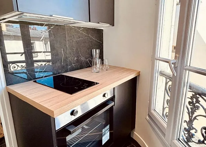 Le Penthouse Bourdonnais C Apartament Paryż