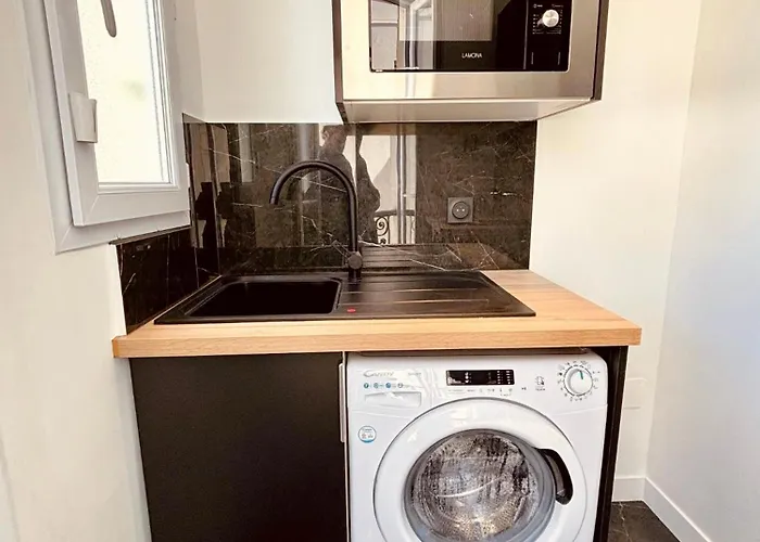 Apartment Le Penthouse Bourdonnais C Paris